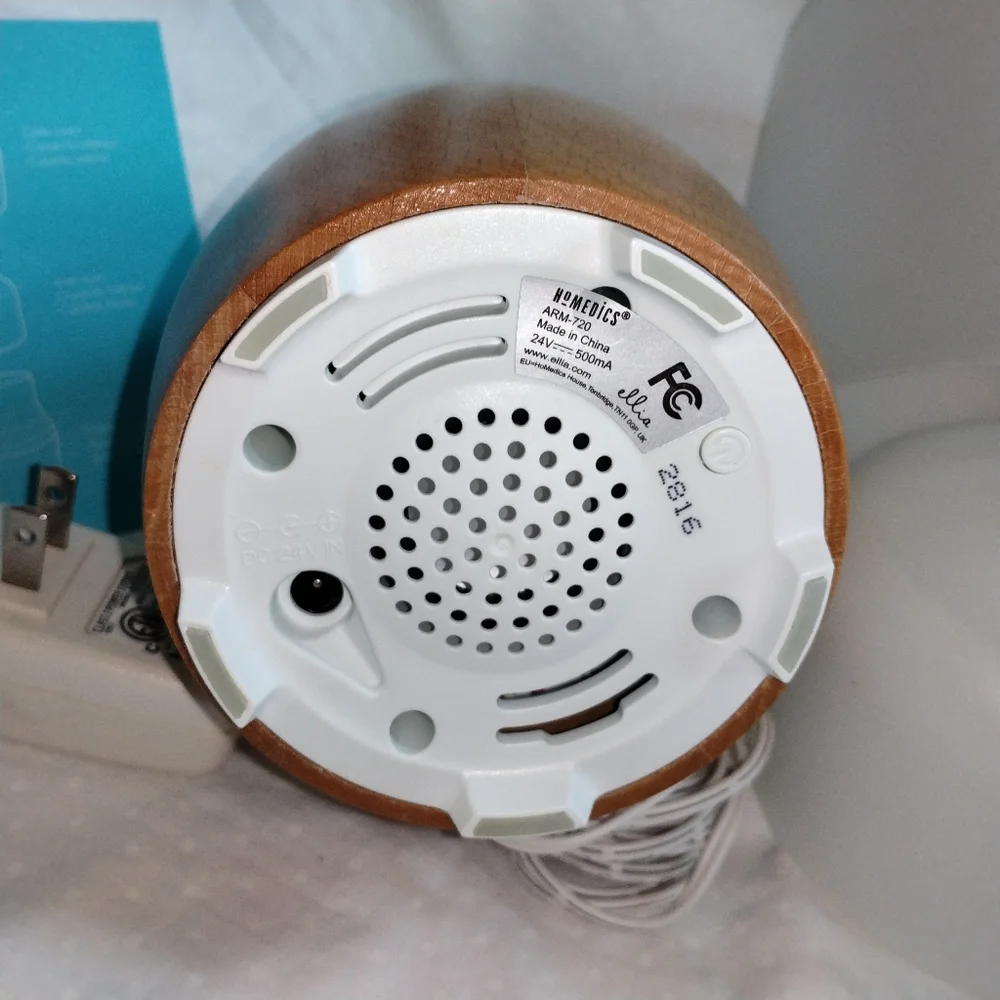 Homedics Color Changing Ultrasonic Aroma Diffuser Relaxing Uplifting Soothing